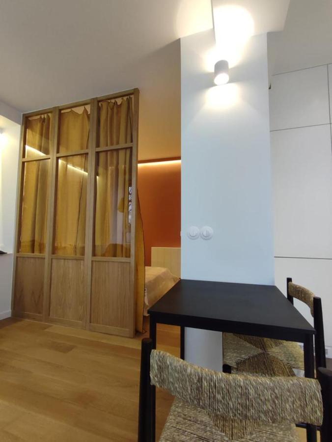 Suite Confortable Sur Le Canal Saint-Martin / Republique Paris Exterior foto